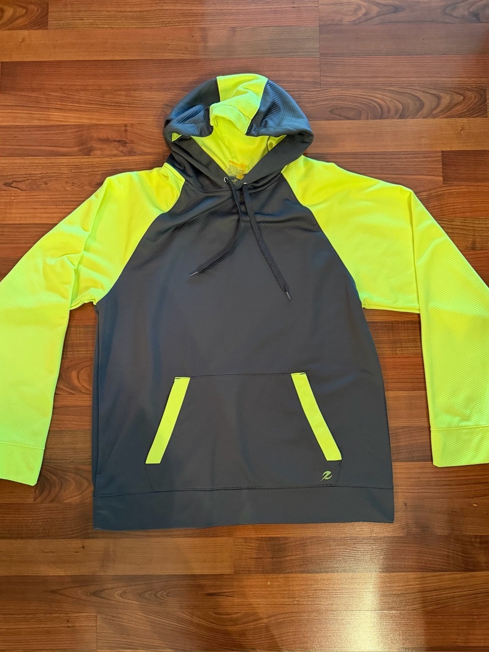 Men’s energy zone hoodie